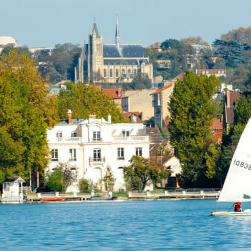 Lac d'Enghien et collégiale de Montmorency